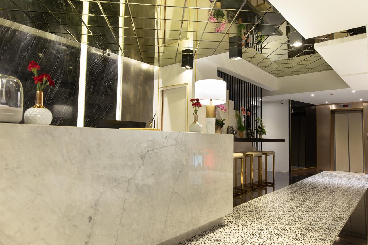Hotel Holatel à Phitsanulok Extérieur photo
